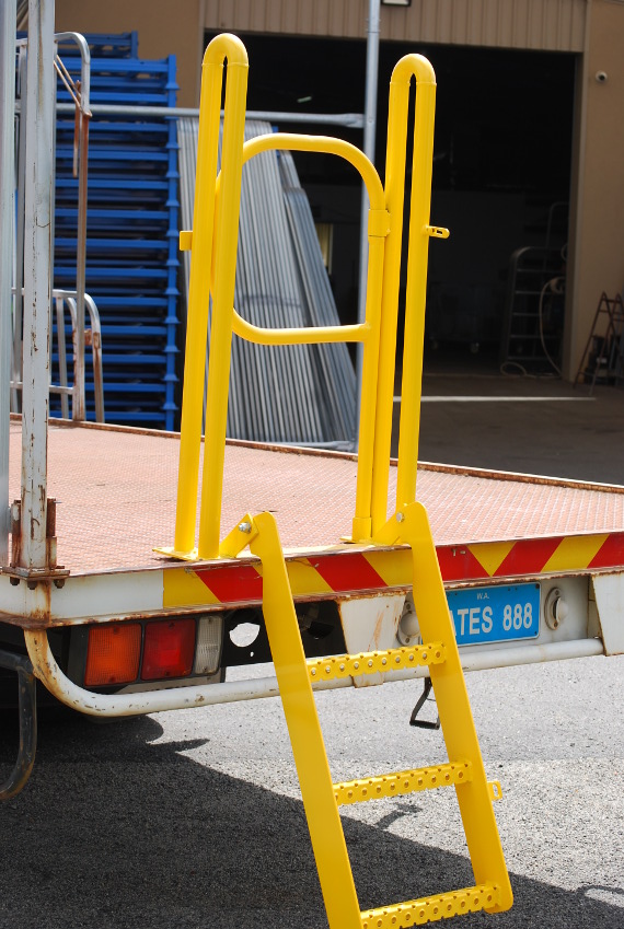 Australian Importing Group - Access Ladders